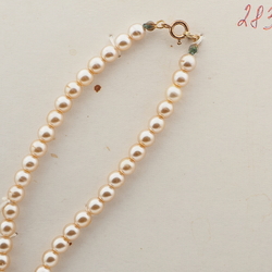 Vintage Czech necklace pearl spatter overlay lampwork glass beads 