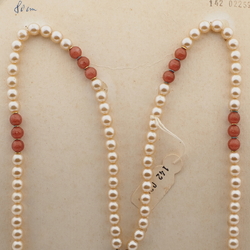 Vintage Czech necklace pearl pink opaline spatter glass beads 