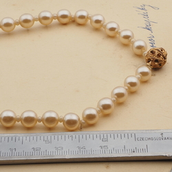 Vintage Czech necklace pearl glass beads 16"