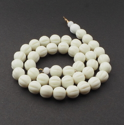 Vintage Czech necklace 43 uranium melon glass beads
