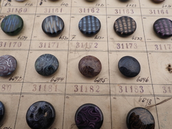 1919 Sample card (123) Czech antique glass buttons rosette shank