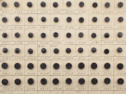 Sample card (140) Czech antique black carved dimi glass buttons 