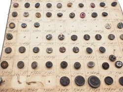 Sample card (127) Czech antique glass buttons 