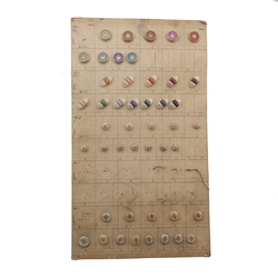 1915 Sample card (46) Czech antique glass buttons pearl satin hand painted