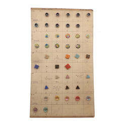 1928 Sample card (40) Czech antique glass buttons geometric floral Deco