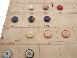 1936 Sample card (39) Czech antique glass buttons geometric floral Deco