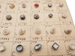 1915 Sample card (142) Czech antique glass buttons hand painted pearl dimi