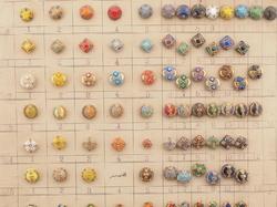 1926 Sample card (152) Czech antique glass buttons hand painted gold gilt