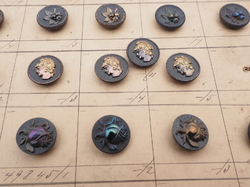 Sample card (94) Czech antique glass buttons duck bird dog Roman flower
