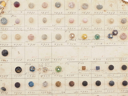 Sample card (118) Czech antique glass buttons