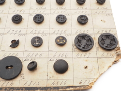Sample card (118) Czech antique glass buttons