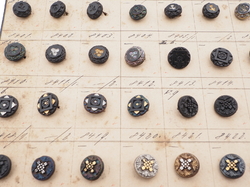 Sample card (155) Czech antique glass buttons flower bird butterfly
