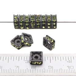 Lot 12 pcs 8x8mm Czech Green Olivine black plated Square rondelles Rhinestone Spacer beads jewelry findings