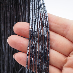 Master Hank Hematite Black lustre bugle glass beads 490g 12/0 Vintage Czech