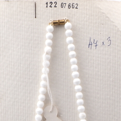 Vintage Czech white glass pendant bead tribal style necklace