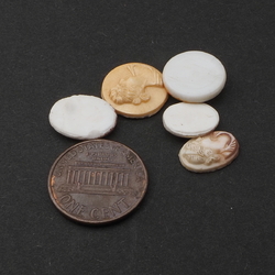 Lot (5) Czech vintage figural glass cameo picture cabochons