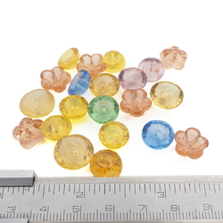 Lot (21) vintage Czech transparent round flower faceted glass buttons 