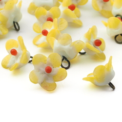 Lot (25) Czech antique micro lampwork yellow bicolor glass flower beads drops 10mm