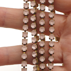 Lot 2.7 meter SS18 4.4mm Frost Pink Rhinestone cup chain Vintage Czech brass Supply epoxy resin ART