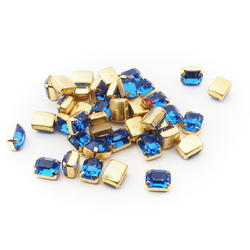 Lot (39) Czech vintage rectangle prong set sapphire blue glass rhinestones 10x8mm