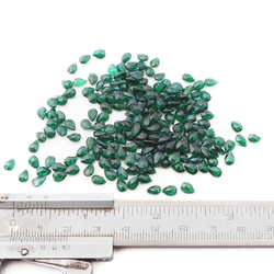 Lot (190) Czech vintage green teardrop glass rhinestones 5mm