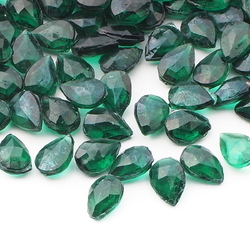 Lot (190) Czech vintage green teardrop glass rhinestones 5mm