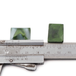Lot (2) Czech vintage green satin marble rectangle glass cabochons 20x15mm