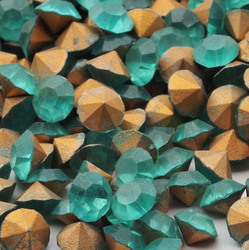 Lot (375) Czech vintage foiled round faceted frost pl emerald green glass rhinestones 5mm