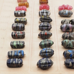 Vintage sample card (52) Czech marble lampwork glass beads