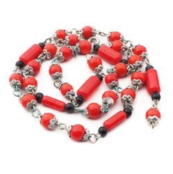 Lot (44) Czech vintage round bugle connector wired red black glass beads