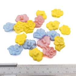 Lot (18) Vintage Czech realistic flower glass buttons 22mm