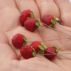 Lot (8) Czech lampwork glass strawberry fruit craft earring headpin glass beads