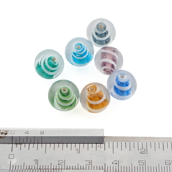 Lot (7) Czech white spiral lined bicolor round lampwork glass beads 12mm