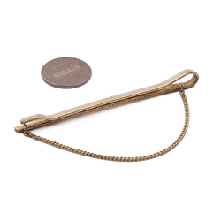 Vintage gold tone plated metal retro tie clip bar with chain