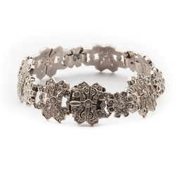 Czech vintage Art Deco rhodium plate floral bracelet marcasite glass rhinestones