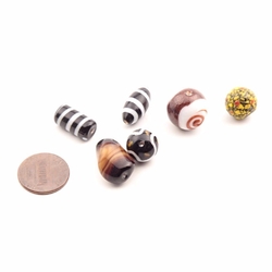 Lot (6) vintage Czech bicolor swirl marble overlay lampwork glass beads