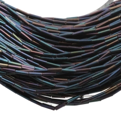 Hank lot 1600 Czech vintage iridescent rainbow metallic bugle glass beads 8mm - kopie