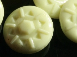 Uranium snowflake glass buttons 18mm Lot 24pcs Vintage Czech