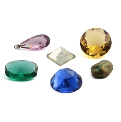 Lot (6) Czech vintage glass rhinestones flatback rhinestones pendant scarab
