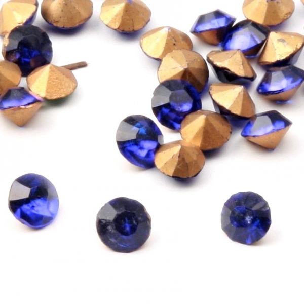 Lot (58) 5.5mm Czech vintage foiled cobalt blue round faceted glass rhinestones