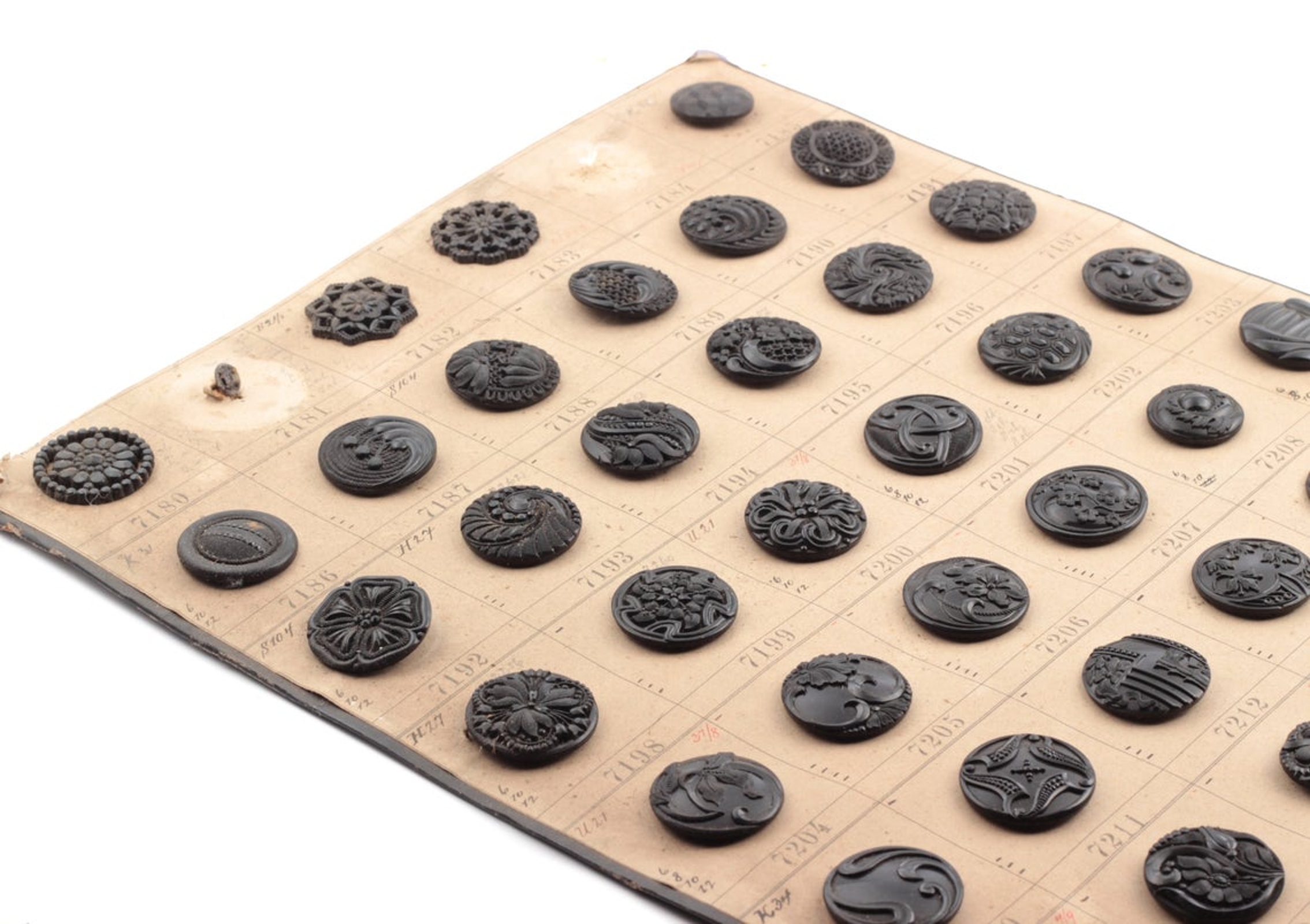 Antique buttons sample フランス 2SET レア品