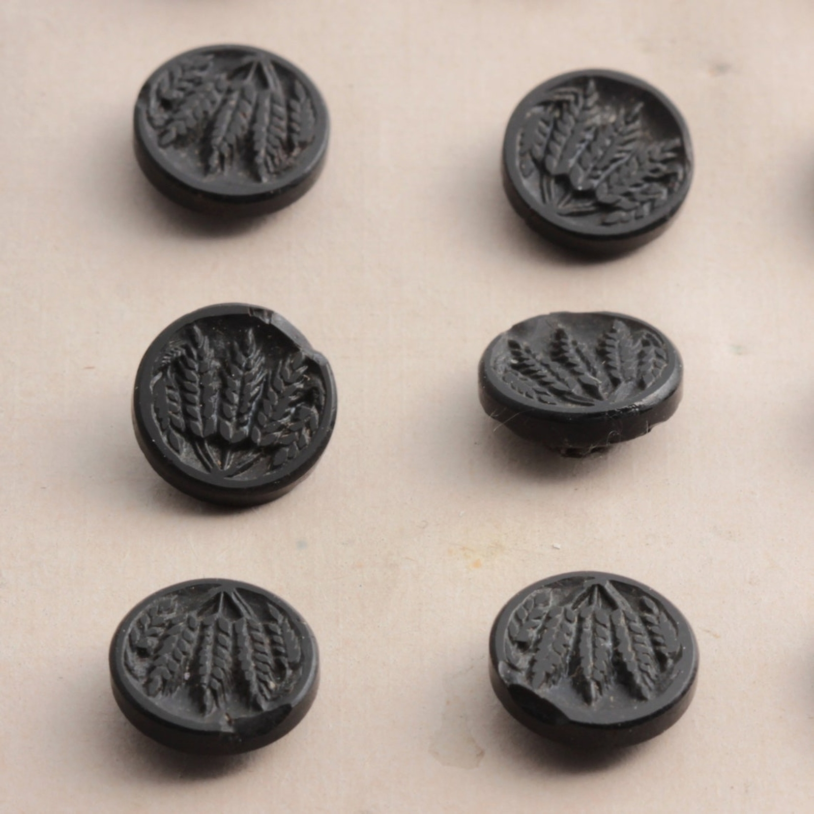 Card (24) antique Victorian Czech wheat head farming dimi black glass buttons 12mm