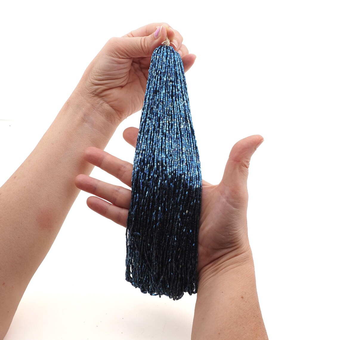 blue iris sparkle metallic hexagon bugle glass beads 10 bpi Maser Hank 22 000 pcs, 240g Czech