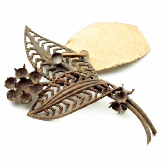 Czech Vintage Art Deco flowers fern pin brooch element jewelry finding