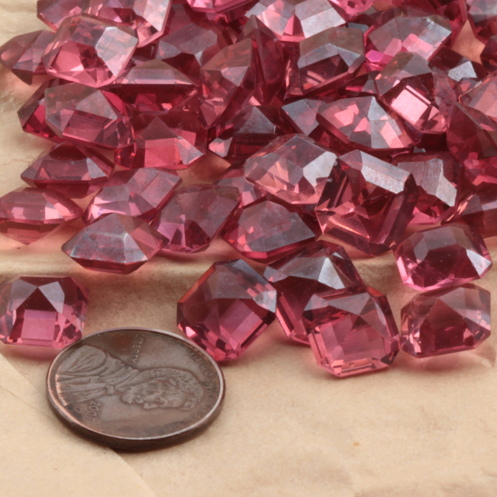 Lot (70) Czech antique cranberry pink octagon faceted glass rhinestones 10mm