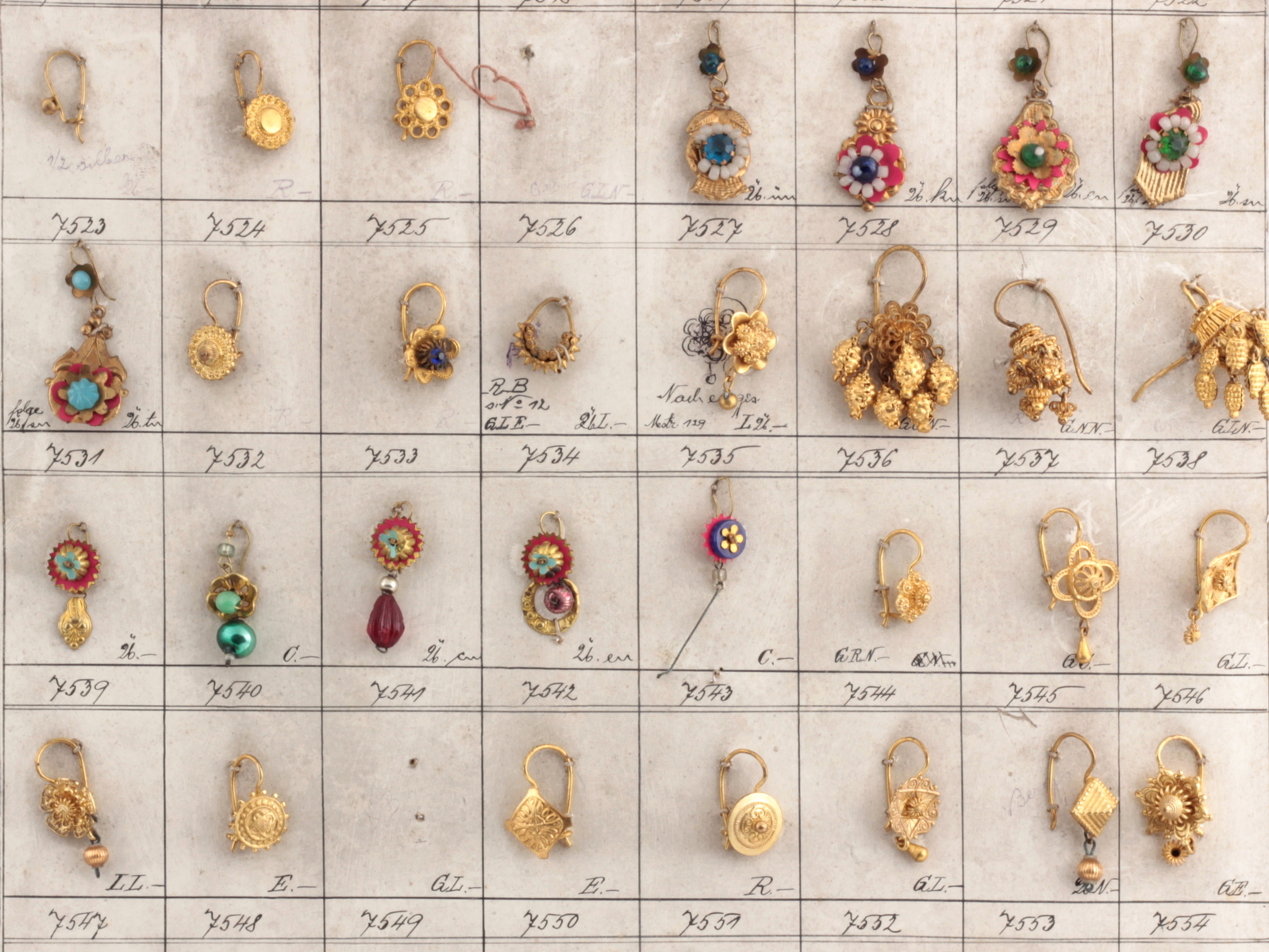 Design sample card (59) vintage brass earrings Art Deco 1920's Czechoslovakia