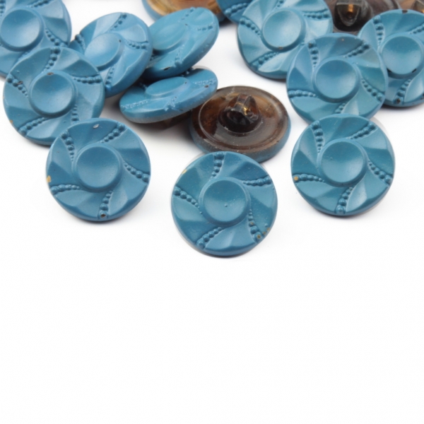Lot (24) 18mm vintage Czech blue coated geometric spiral green glass buttons