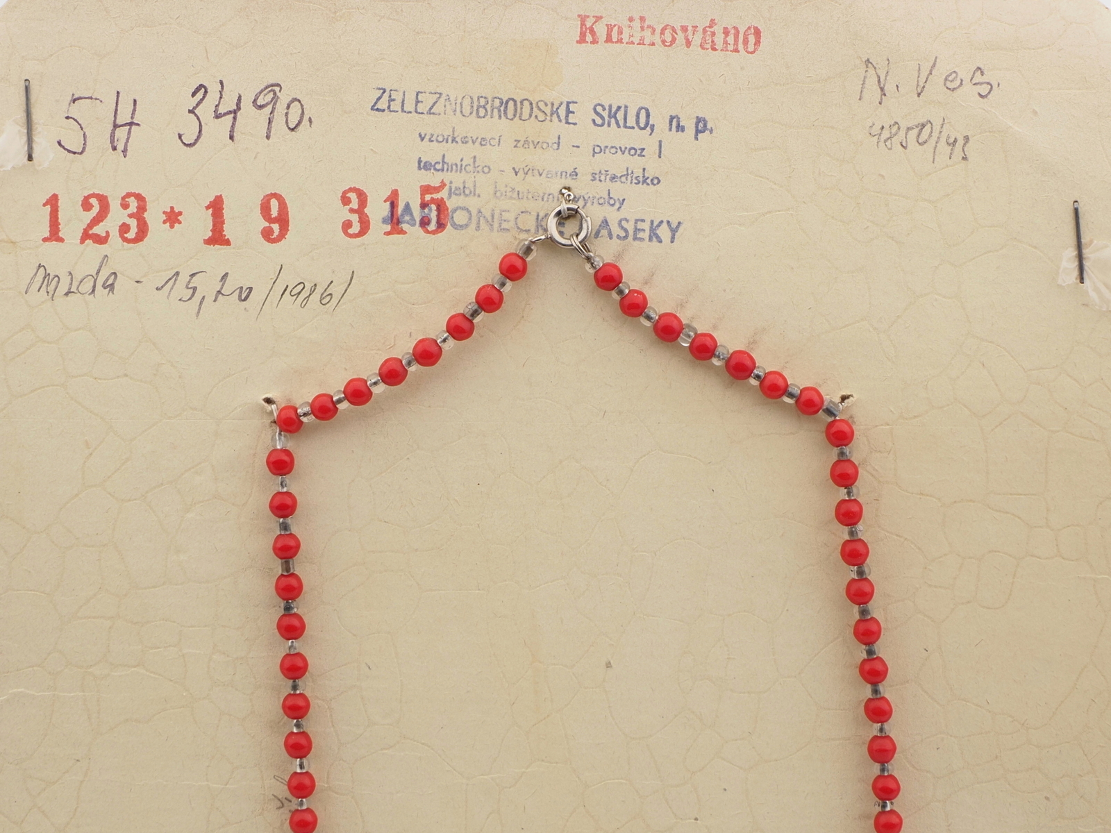 Czech vintage necklace red round white rondelle glass beads