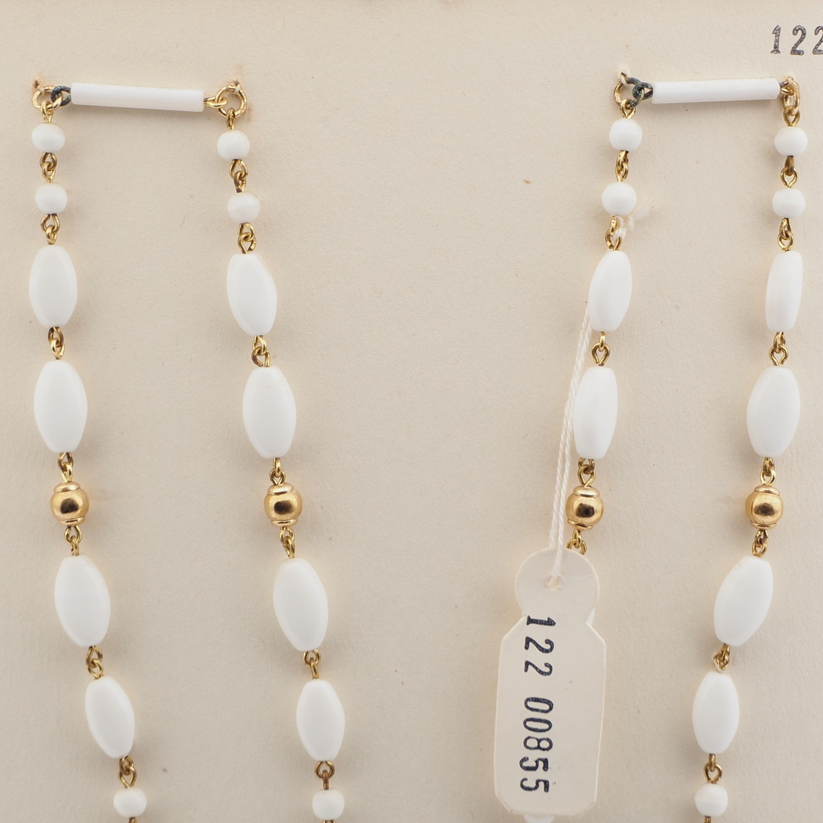 Czech vintage wired necklace white round oval bugle glass beads 30"