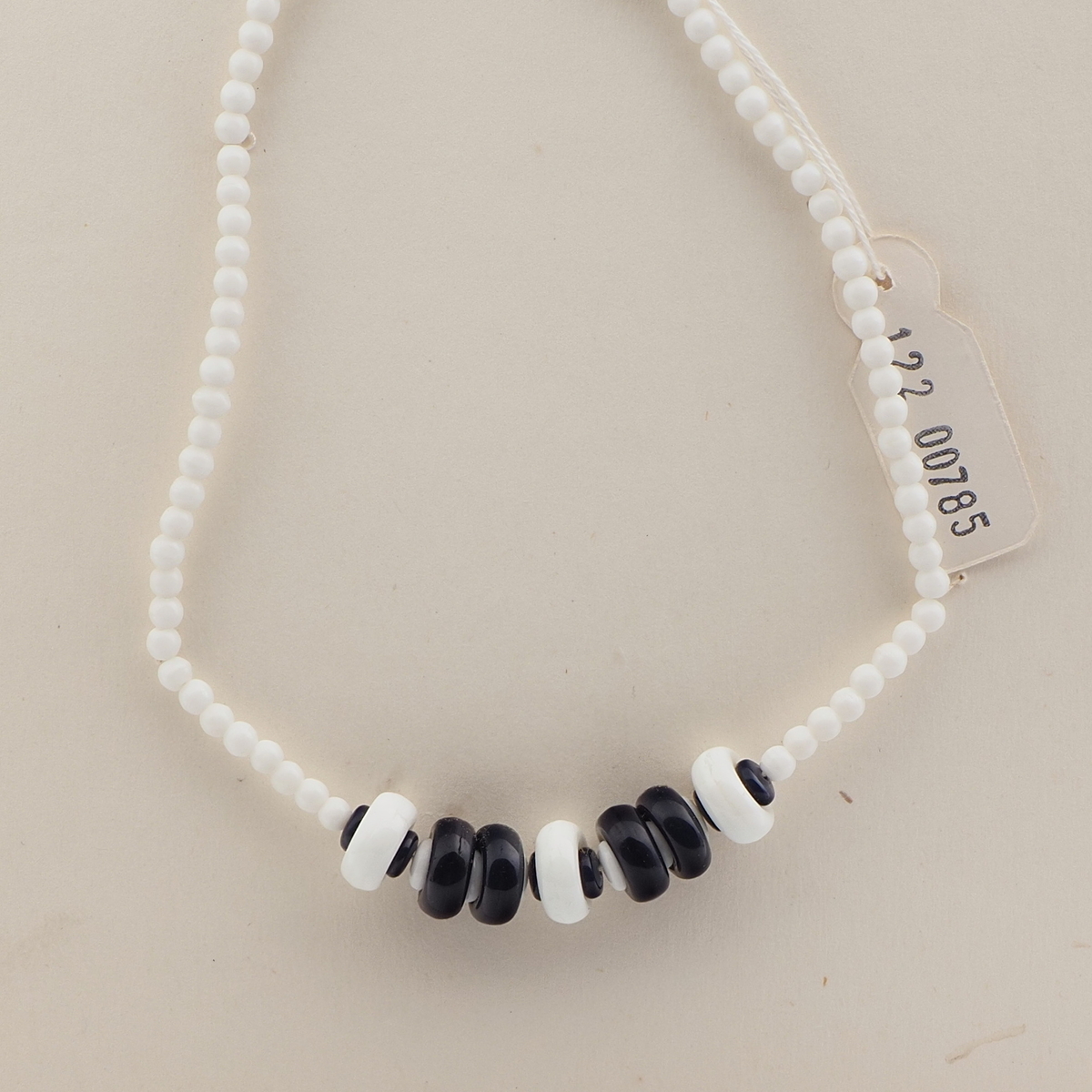 Czech vintage necklace blue white round rondelle glass beads 